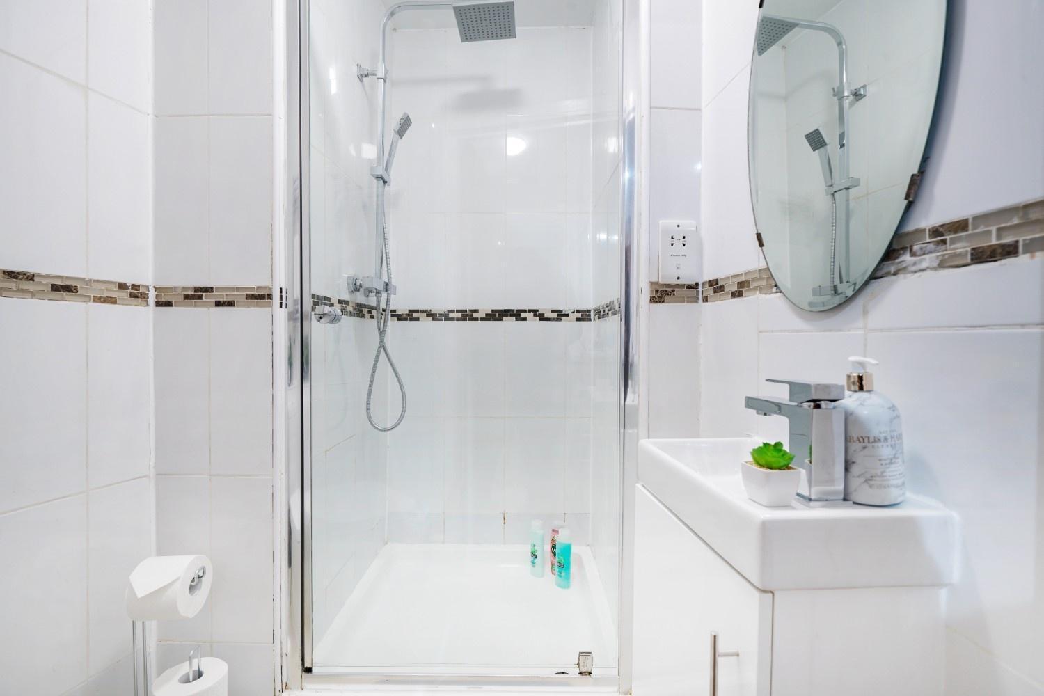 Affordable Studio, 1, 2 And 3 Bed In E14 Appartamento