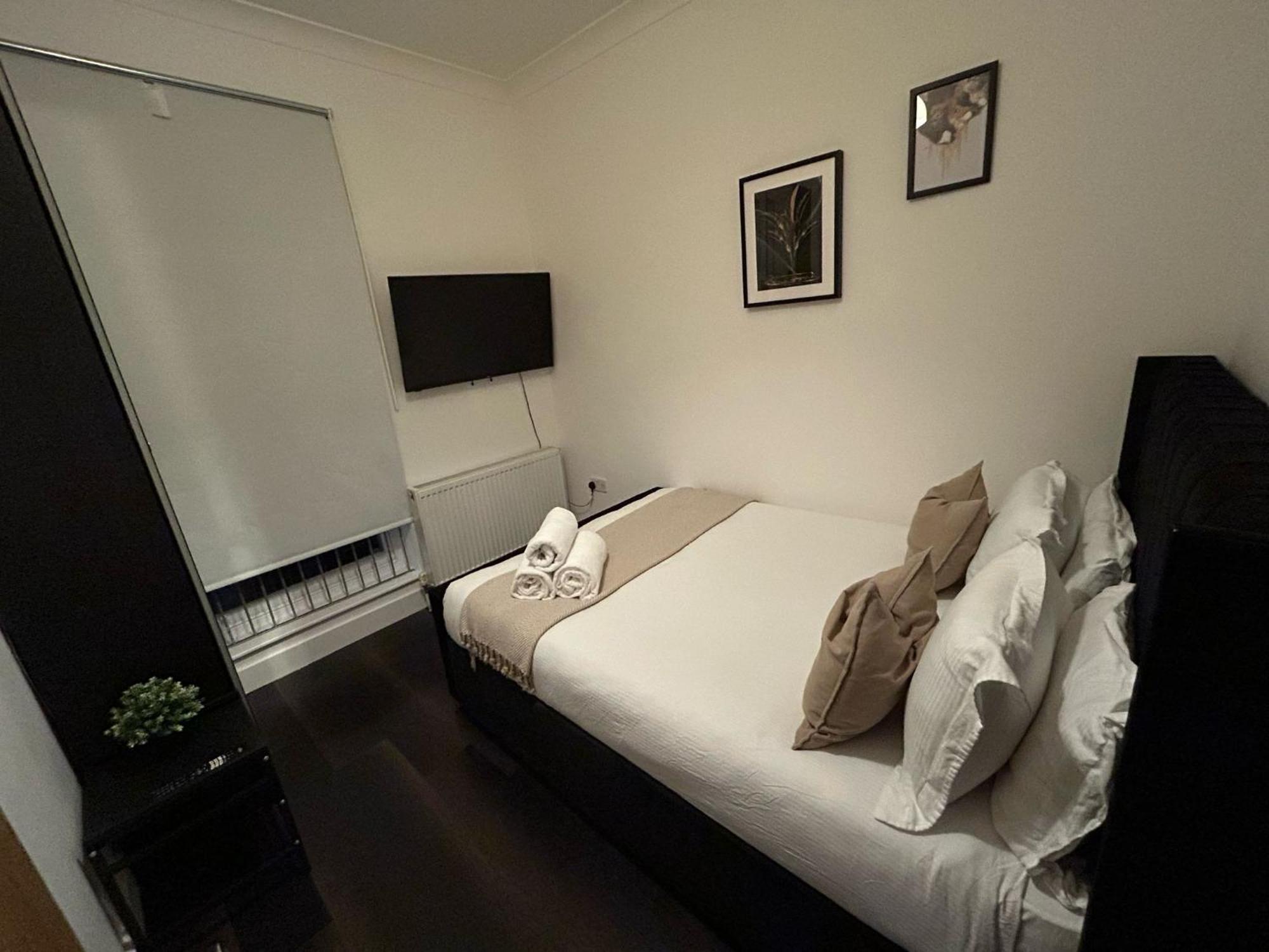 Affordable Studio, 1, 2 And 3 Bed In E14 Appartamento *